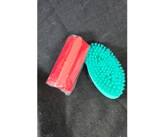 Grooming Set 1 Foxwood Equestrian - Showing Tack and Saddlery